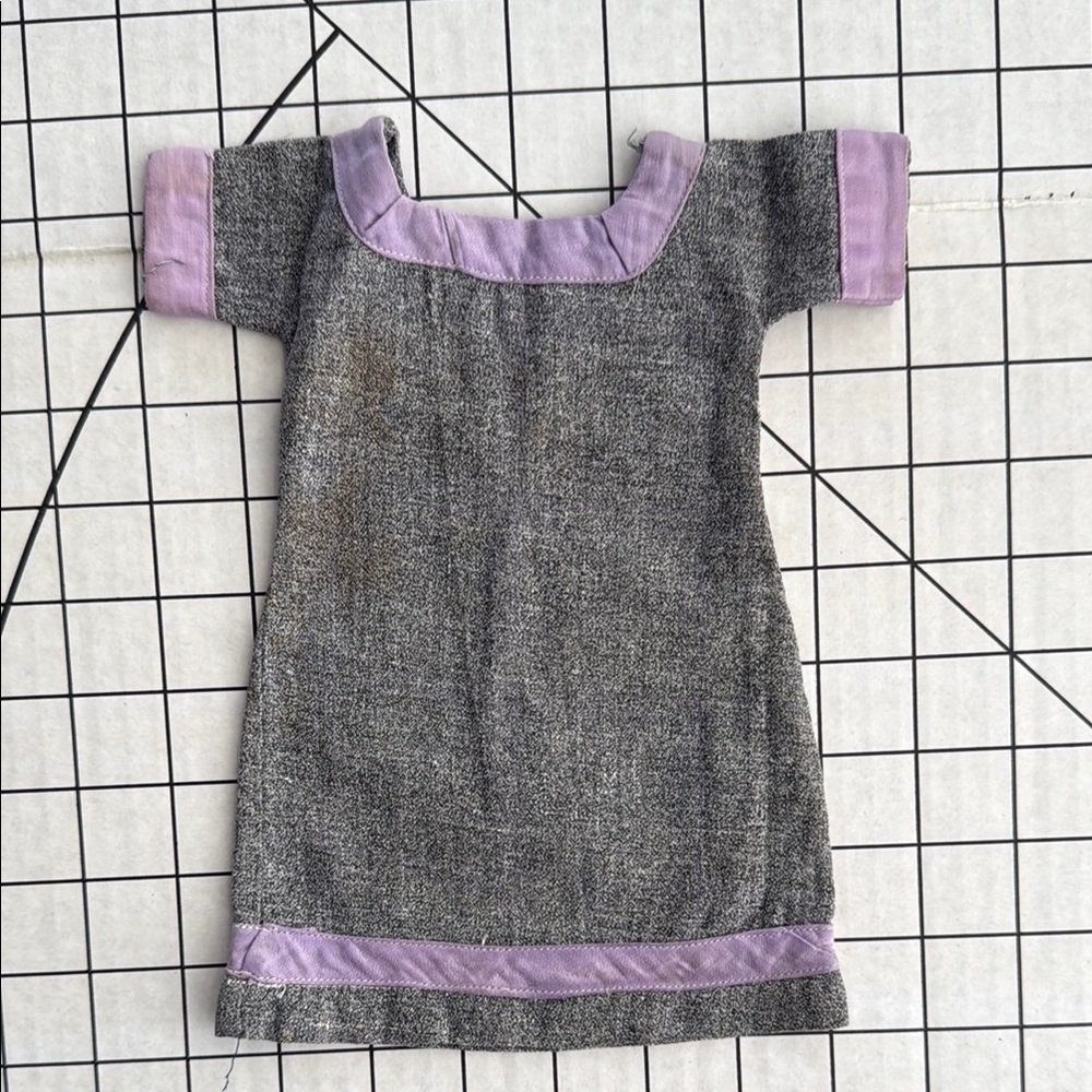 Antique doll dress, ca 1930's gray housedress w lavender trim